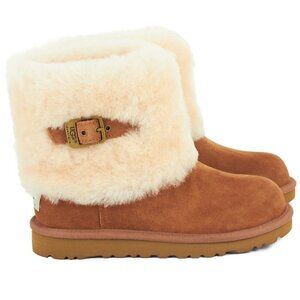 UGG Australia Ellee Genuine Shearling Short Cuff Chestnut Boots Size US 6 EU 37